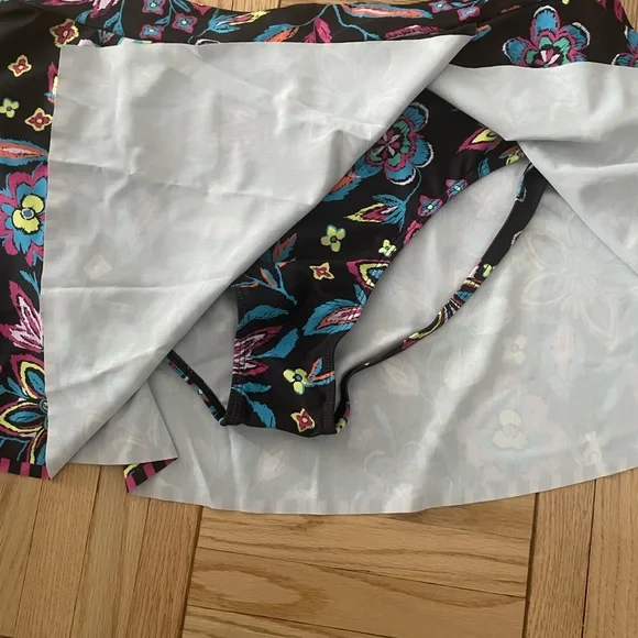 Floral Tankini with matching Skirt bottoms Swimsuit with Striped Straps - Picture 5 of 5